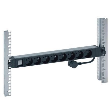 Legrand rack elosztósor 1U 19" 8 aljzat állapotjezős (646823)